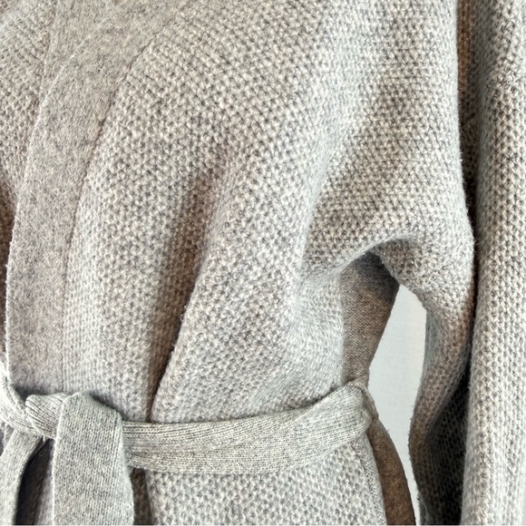 GAP Gray Textured Cotton Blend Belted Wrap Cardigan Sweater - Picture 6 of 11